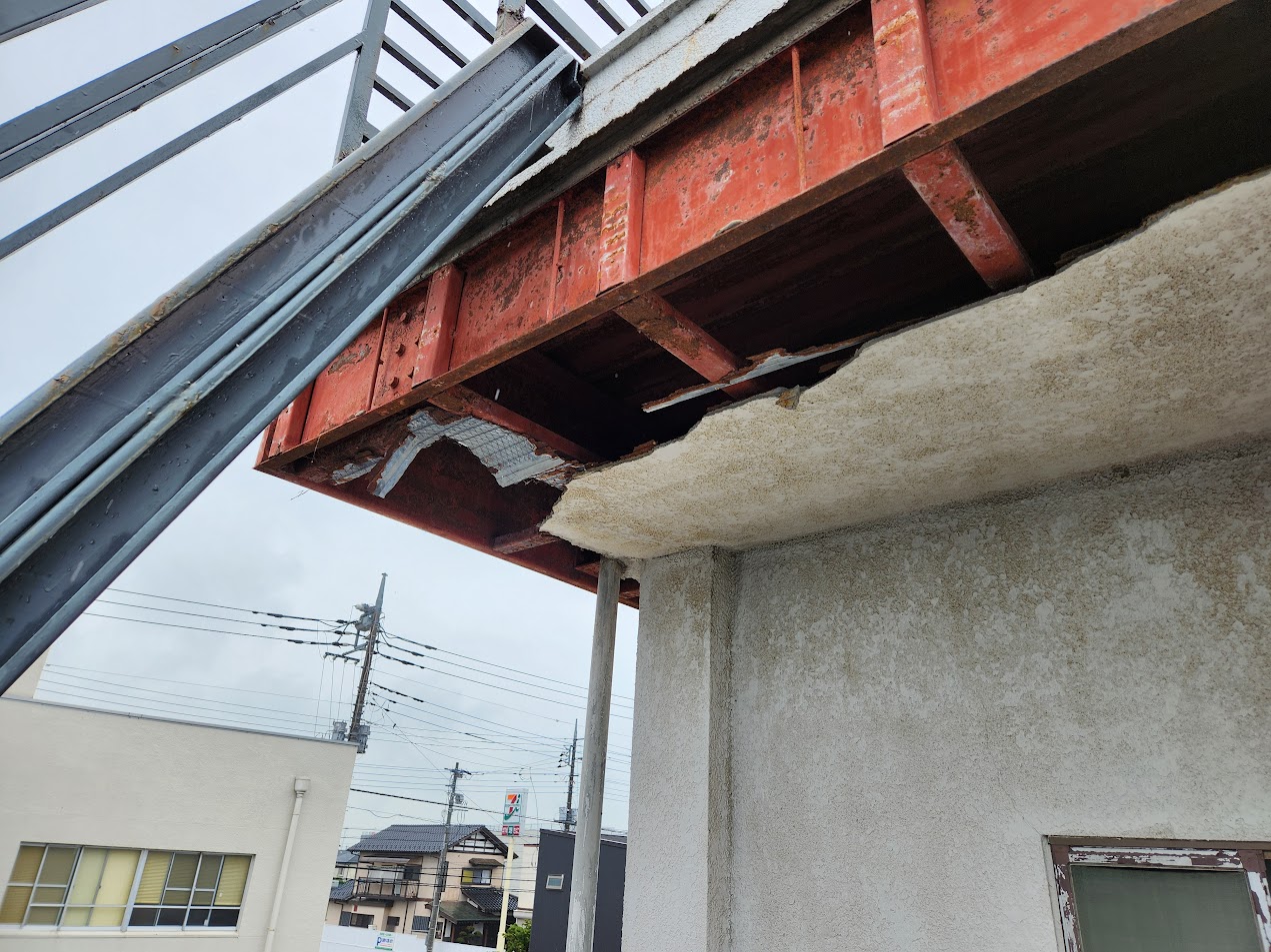 https://www.smile0136.com/blog/%E3%83%9C%E3%83%AD2.jpg