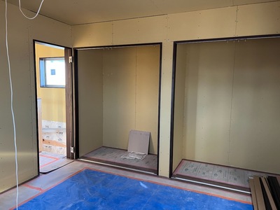 稲垣邸子供部屋.jpg