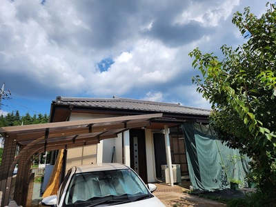 福岡様邸屋根漆喰9月6日着工.jpg