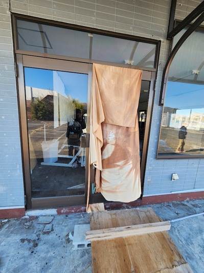北条店舗ガラス工事前２.jpg
