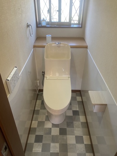 子そう能様トイレ完了.jpg