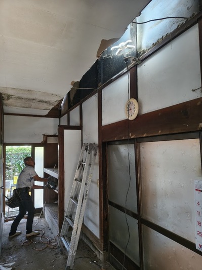 柴山邸母屋切り離し.jpg