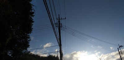 台風の翌朝の空.jpg